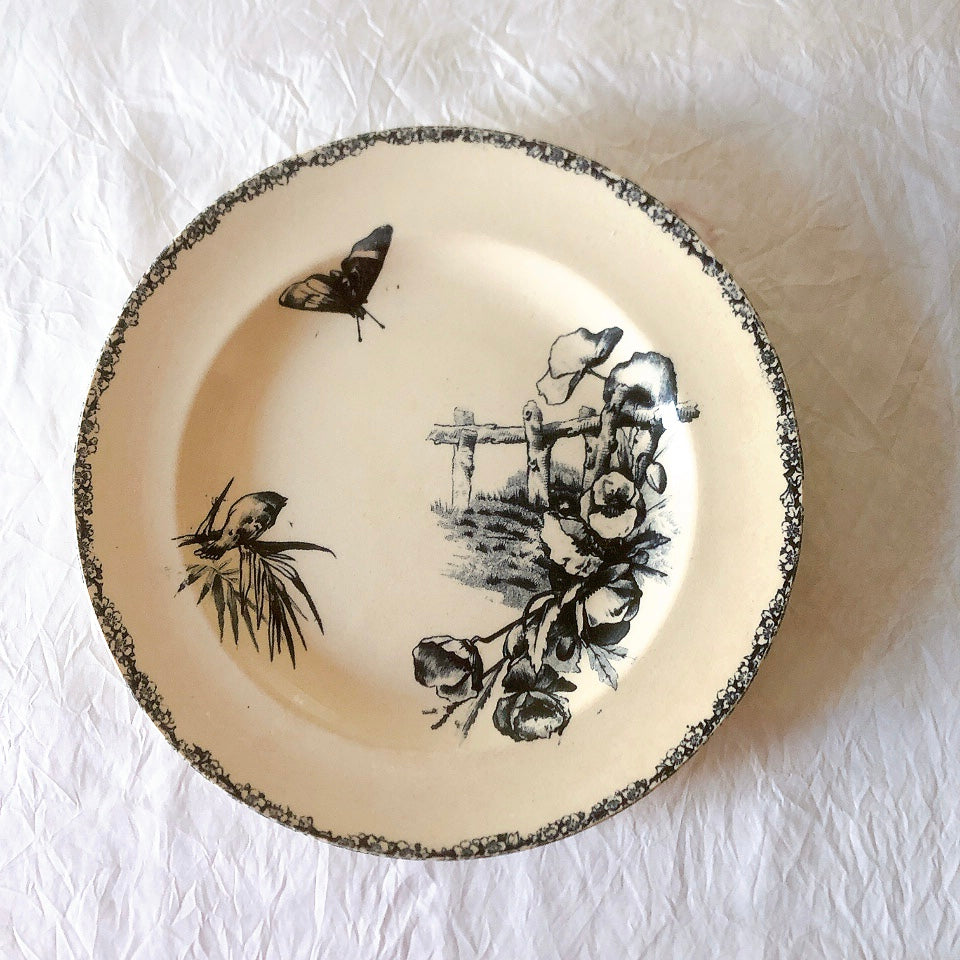 フランスアンティーク  GRAND DEPOT E.Bourgeois グランデポ エミールブルジョワ　蝶鳥柄　ディナープレート 平皿 フランスアンティーク食器 ブロカント 蚤の市