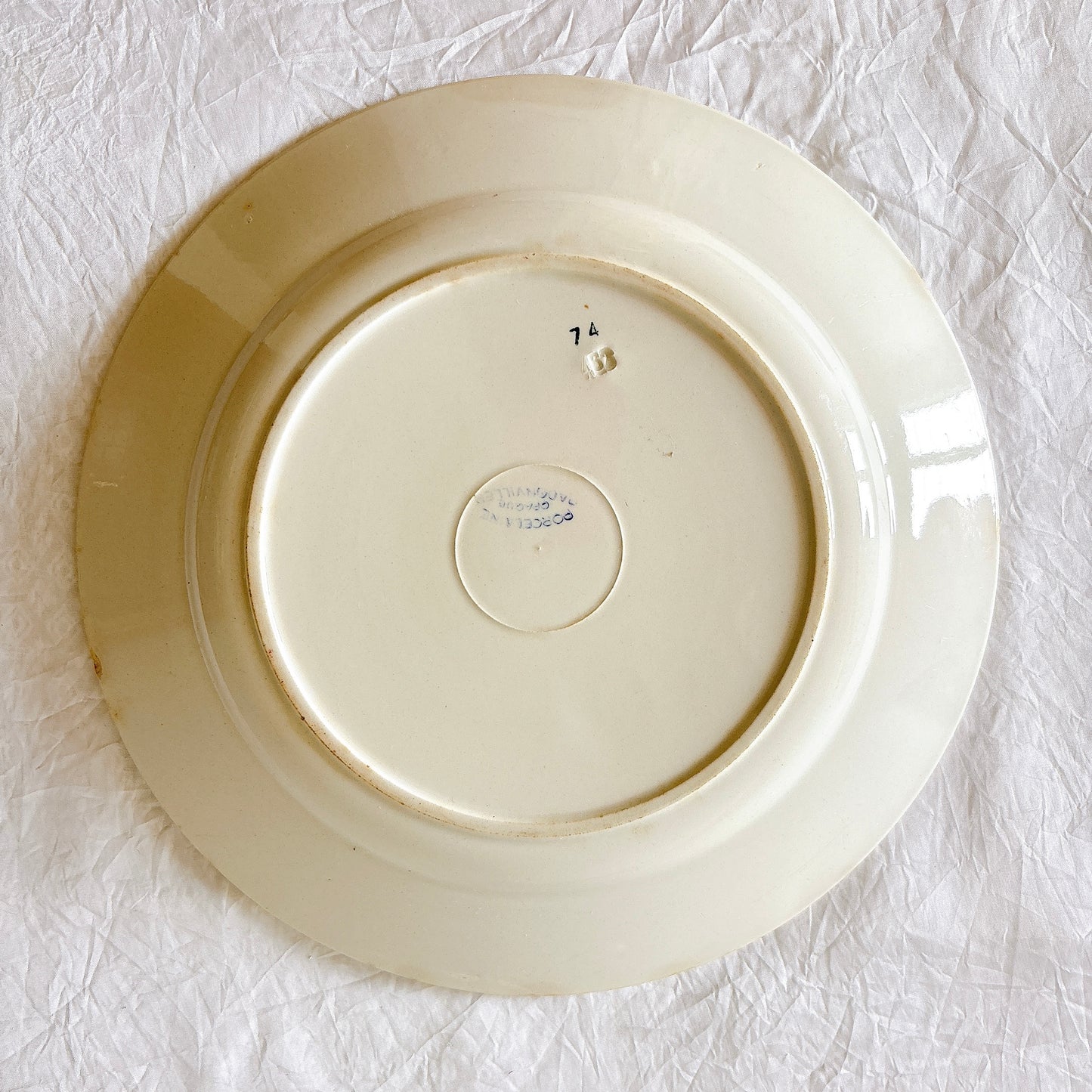 バドンヴィレー 赤い花柄 アンティーク大皿 28cm ラウンドプレート 1930年代 フランスアンティーク食器 Badonviller