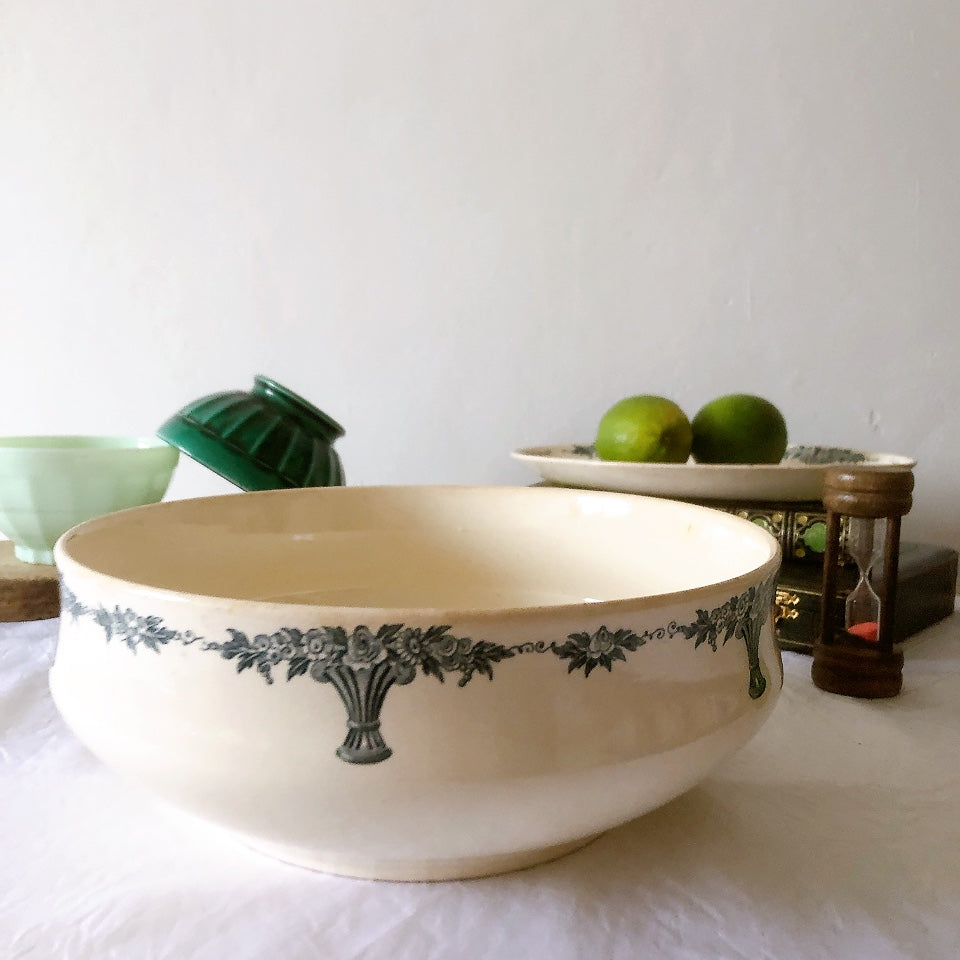 フランスアンティーク ロンシャン LONGCHAMP "Versailles Ennege"ヴェルサイユ　エネジェ サラディエ フランスアンティーク食器 ブロカントアンティーク