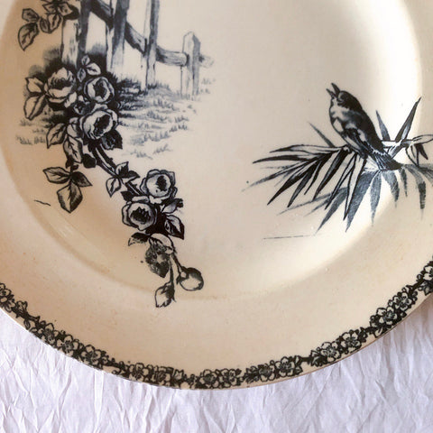 フランスアンティーク  GRAND DEPOT E.Bourgeois グランデポ エミールブルジョワ　蝶鳥柄　ディナープレート 平皿 フランスアンティーク食器 ブロカント 蚤の市