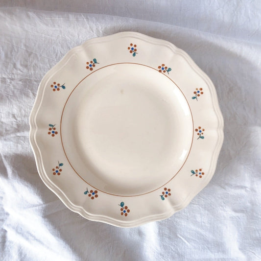 ディゴワンサルグミンヌ 花リム 『ARROMANCHES』 シリーズ 足の低いケーキスタンド コンポティエ コンポ―ト皿 フランスアンティーク食器 蚤の市 ブロカント