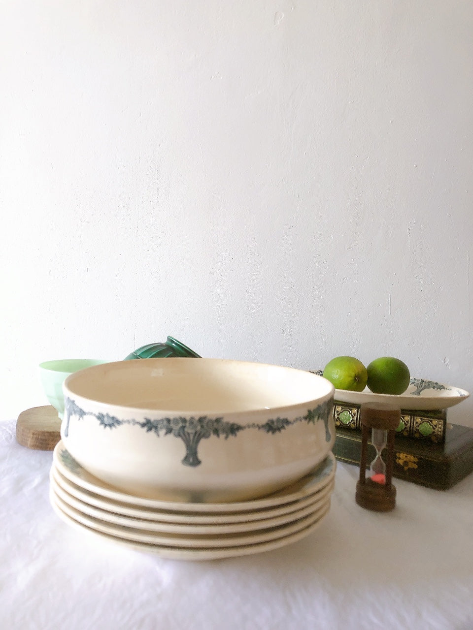 フランスアンティーク ロンシャン LONGCHAMP "Versailles Ennege"ヴェルサイユ　エネジェ サラディエ フランスアンティーク食器 ブロカントアンティーク