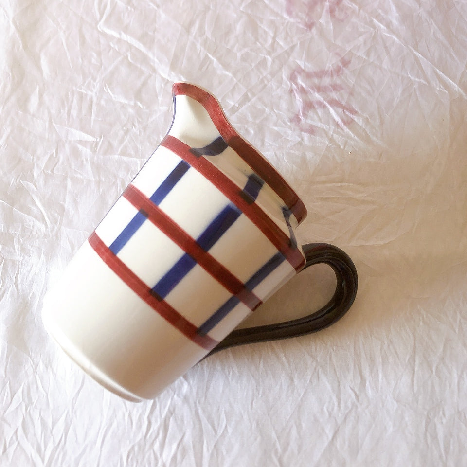 クレイユモントロー HBCM Béarn バスク柄 ミルクポット「レッド・ブルー」フランスアンティーク食器 ブロカントアンティークス　バスク柄食器