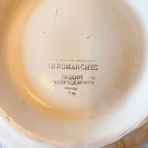 ディゴワンサルグミンヌ 『ARROMANCHES （アロマンシュ）』花リム スーピエール　フランスアンティーク食器