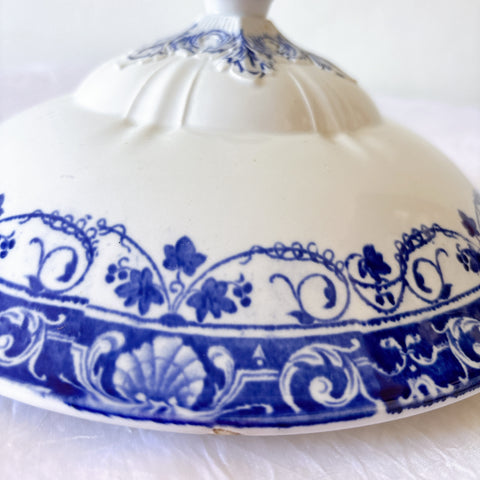 フランスアンティーク ロンウィ（Longwy） 「Louis XV（ルイ15世）」シリーズ　蓋付きスープチュリーン｜ブルー＆ホワイト陶器
