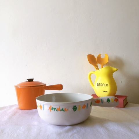 フランス　ルクルーゼ ヴィンテージ フォンデュ鍋 片手鍋蓋つき オレンジ　フランスアンティーク　ブロカント　蚤の市