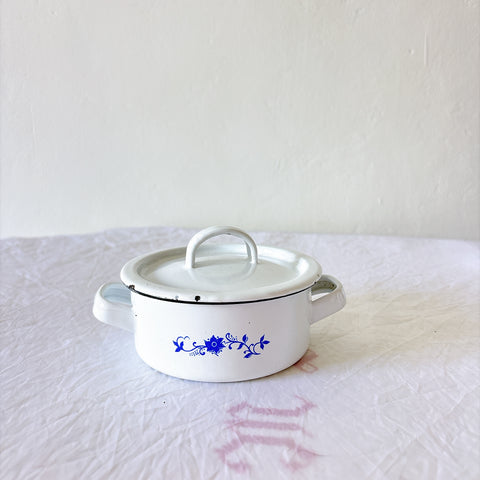 フランスアンティーク ホーロー製ミニチュア食器セット（ディネット） 青花柄 小鍋・カップ＆ソーサー・パッソワール