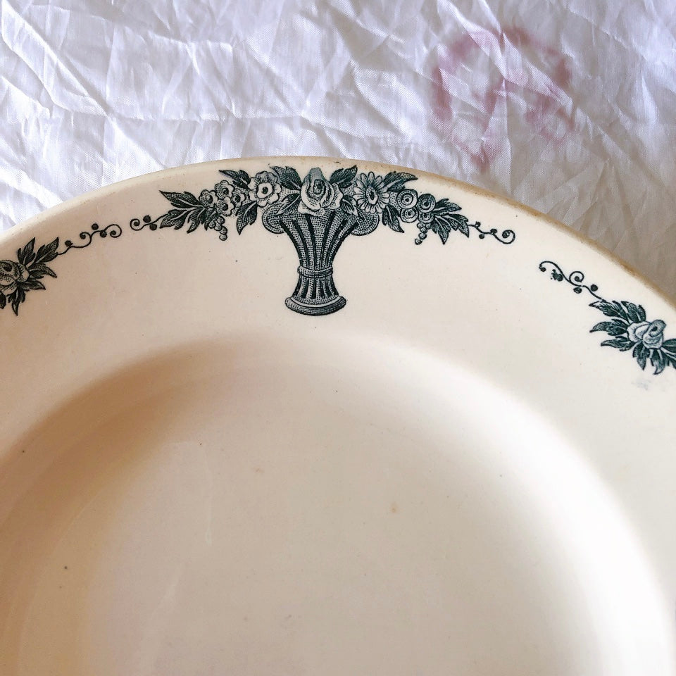 フランスアンティーク ロンシャン LONGCHAMP "Versailles Ennege"ヴェルサイユ　エネジェ クルーズプレート　フランスアンティーク食器 ブロカントアンティーク