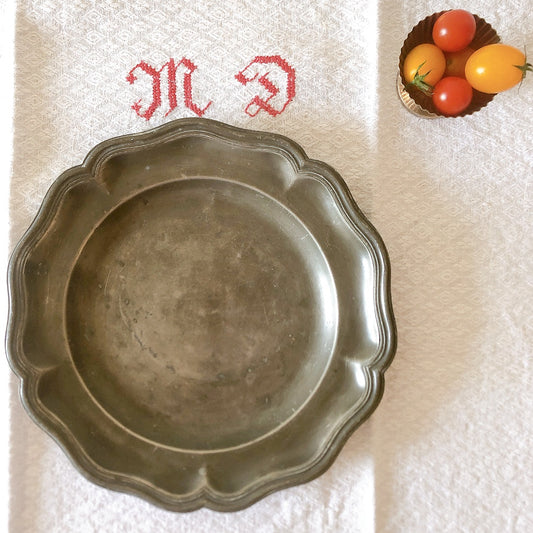 フランスアンティーク Etain エタン（ピューター）花リムプレート  アンティーク食器・蚤の市・ブロカント