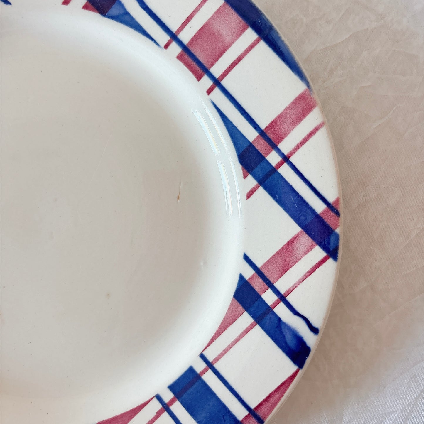 ディゴワンサルグミンヌ 『BASQUE』バスク柄 デイナープレート フランスアンティーク食器 フランス蚤の市　ブロカント 　バスクアンティーク