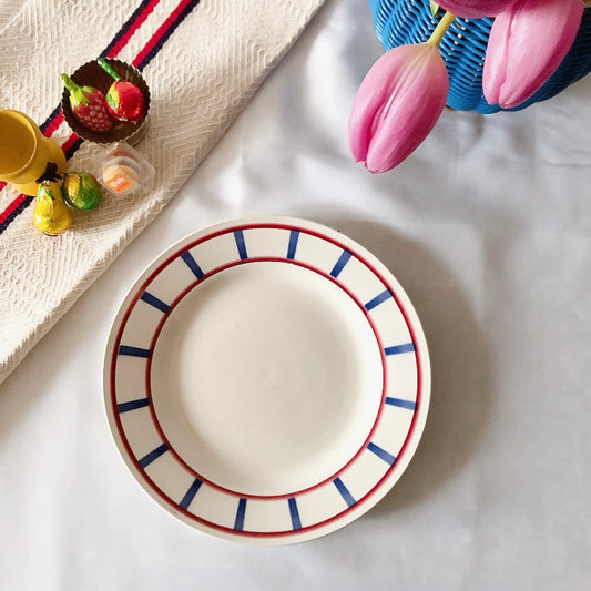 ディゴワンサルグミンヌ 『BASQUE』バスク柄 ディナープレート・平皿『レッド・ブルー』b フランスアンティーク食器 フランス蚤の市・ブロカントアンティーク バスク柄ディナープレート