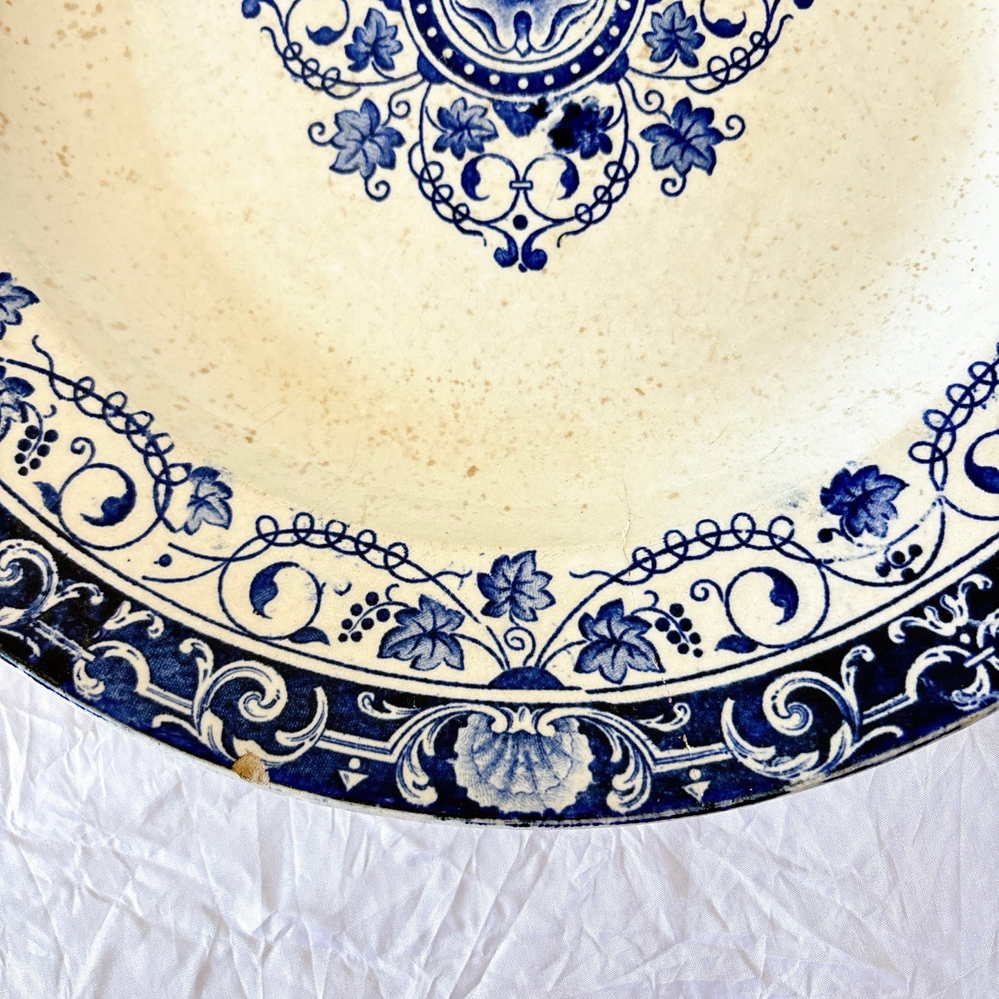 フランスアンティーク ヴィエイヤーボルドー（J.V.B.）「Louis XV」シリーズ 大皿 ブロカント　蚤の市