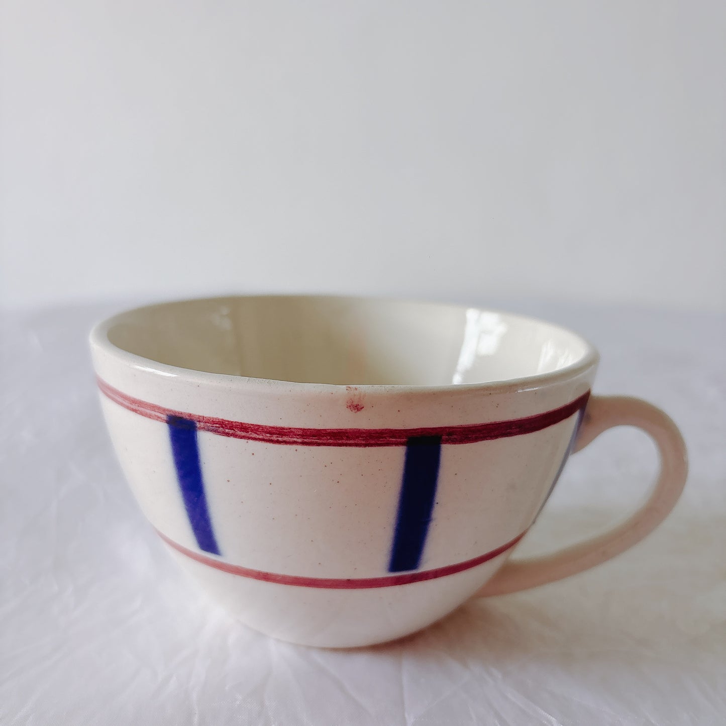 ディゴワンサルグミンヌ バスク柄 コーヒーカップ 200ml『ルージュ・マリン』 フランスアンティーク食器 蚤の市　ブロカント　バスク柄食器