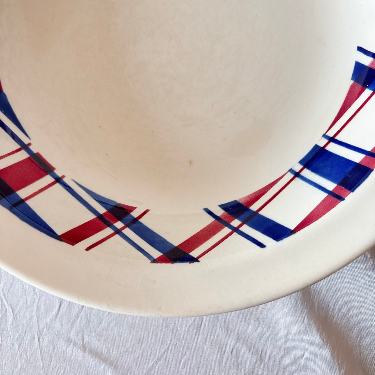 ディゴワンサルグミンヌ 『BASQUE』バスク柄 深大皿 フランスアンティーク食器 フランス蚤の市　ブロカント 　バスクアンティーク
