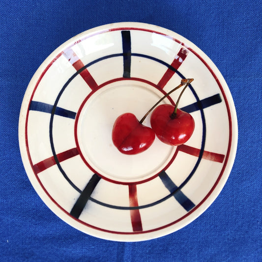 サンタマン 『Lou Basquez』ソーサー/小皿 バスク柄 『ルージュ・マリン』A フランスアンティーク食器 フランス 蚤の市