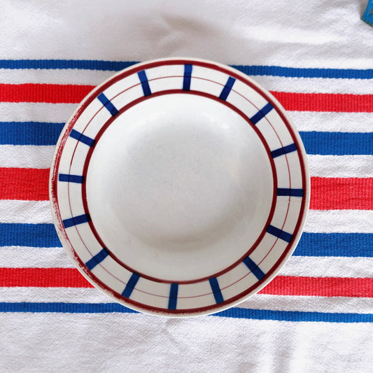 ディゴワンサルグミンヌ バスク柄 深皿/スーププレート FANDANGO『ルージュ・マリン』J フランスアンティーク食器 フランス 蚤の市 メディア (24個中1個)