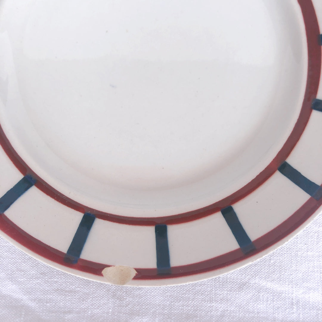 バドンヴィレー デザートプレート/平皿 バスク柄『レッド・ブルー』D フランスアンティーク食器 フランス蚤の市 ブロカント