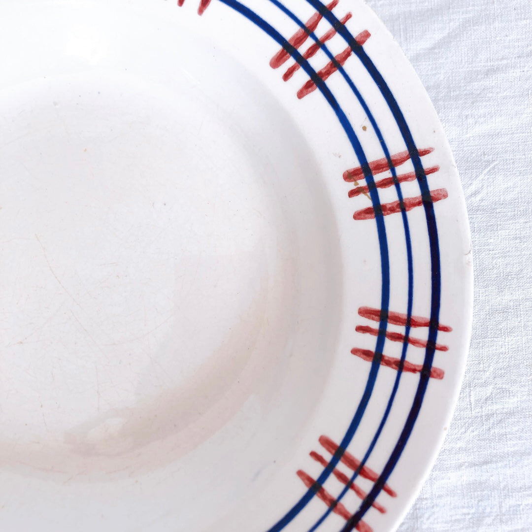サルグミンヌ sarreguemines 『POITOU』バスク柄 スーププレート 深皿 Bフランスアンティーク食器 フランス蚤の市・ブロカント