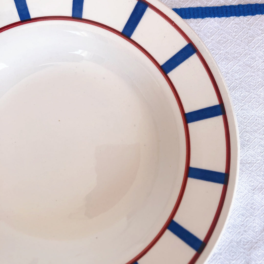 ディゴワンサルグミンヌ 『BASQUE』バスク柄 スーププレート  深皿 F ルージュ・マリンブルー フランスアンティーク食器 フランス蚤の市・ブロカント