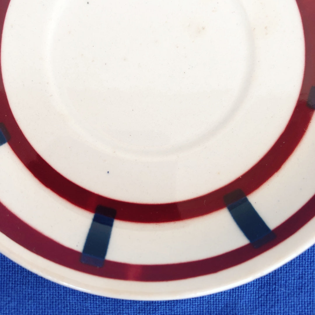 バドンヴィレー ソーサー／小皿 バスク柄 『ルージュ・ブルー』E フランスアンティーク食器 フランス 蚤の市