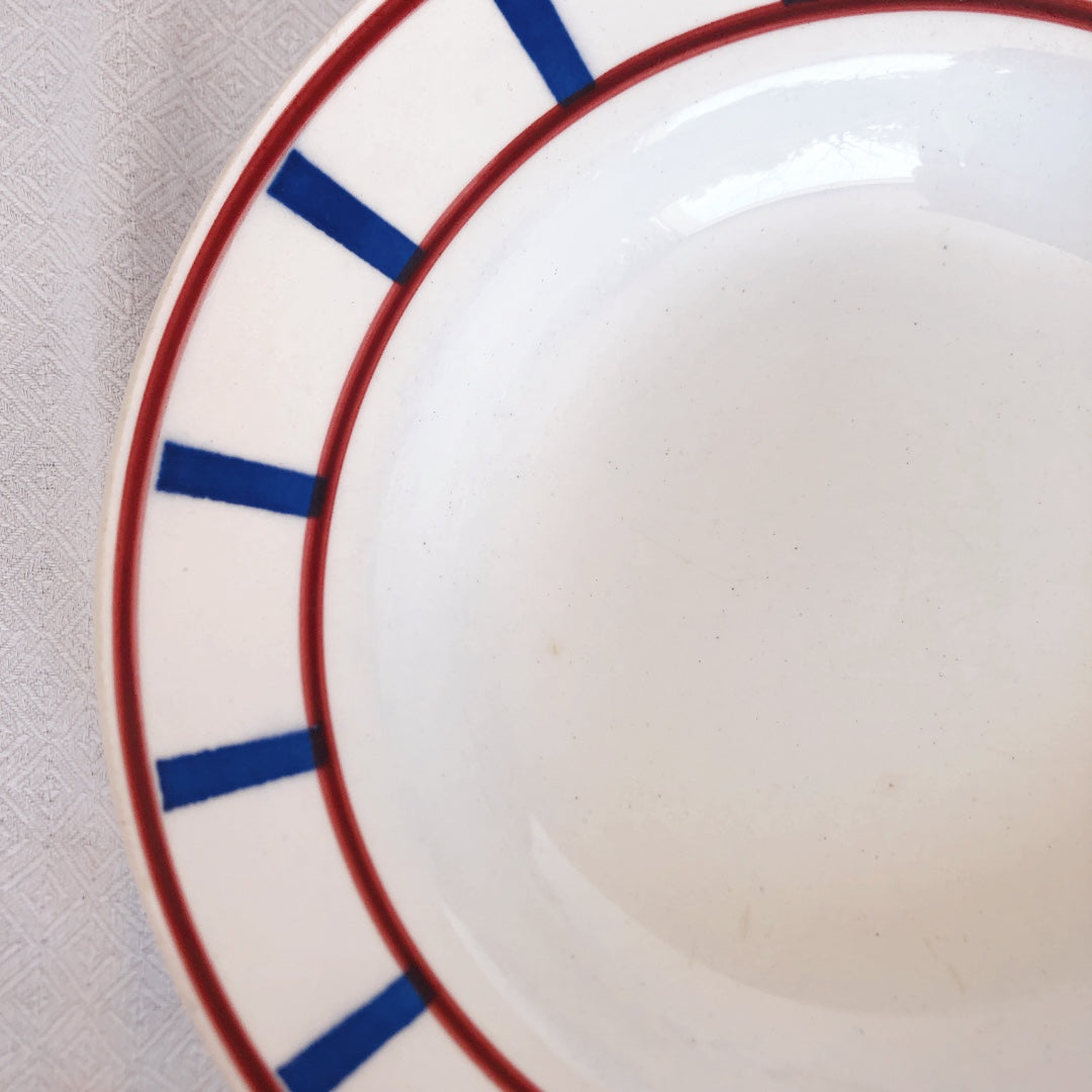 ディゴワンサルグミンヌ 『BASQUE』バスク柄 スーププレート  深皿 D ルージュ・マリンブルー フランスアンティーク食器 フランス蚤の市・ブロカント