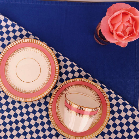 フランスアンティーク カップ&ソーサー&デザートプレートセット ピンク&ゴールド フランスアンティーク食器 ブロカント 蚤の市