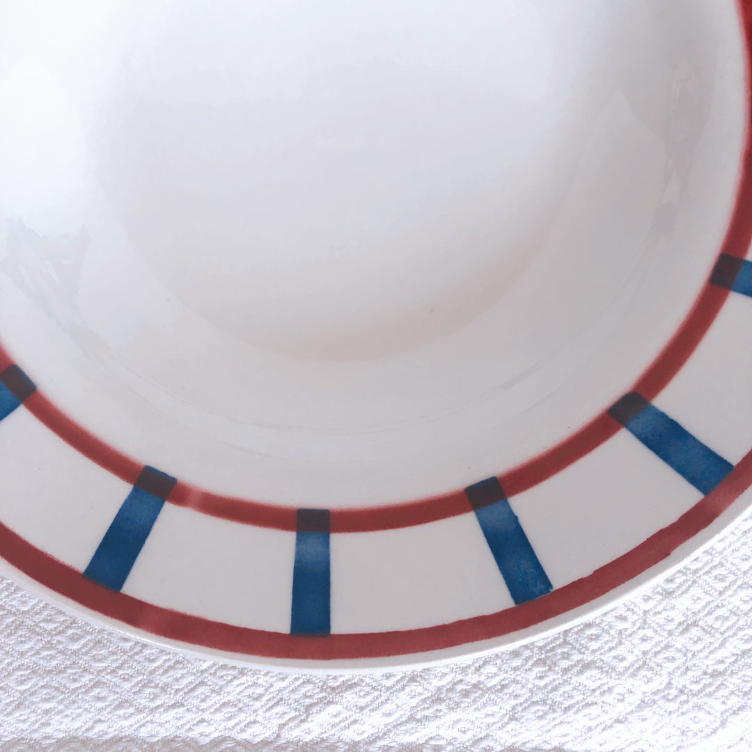 バドンヴィレー スーププレート/深皿 バスク柄『レッド・ブルー』B フランスアンティーク食器 フランス蚤の市 ブロカント