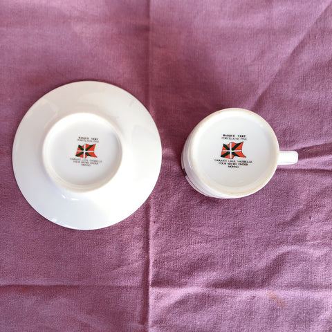 フランスアンティーク バスク柄 カップ＆ソーサー「レッドｘグリーン」B アンティーク食器・皿・プレート ブロカント