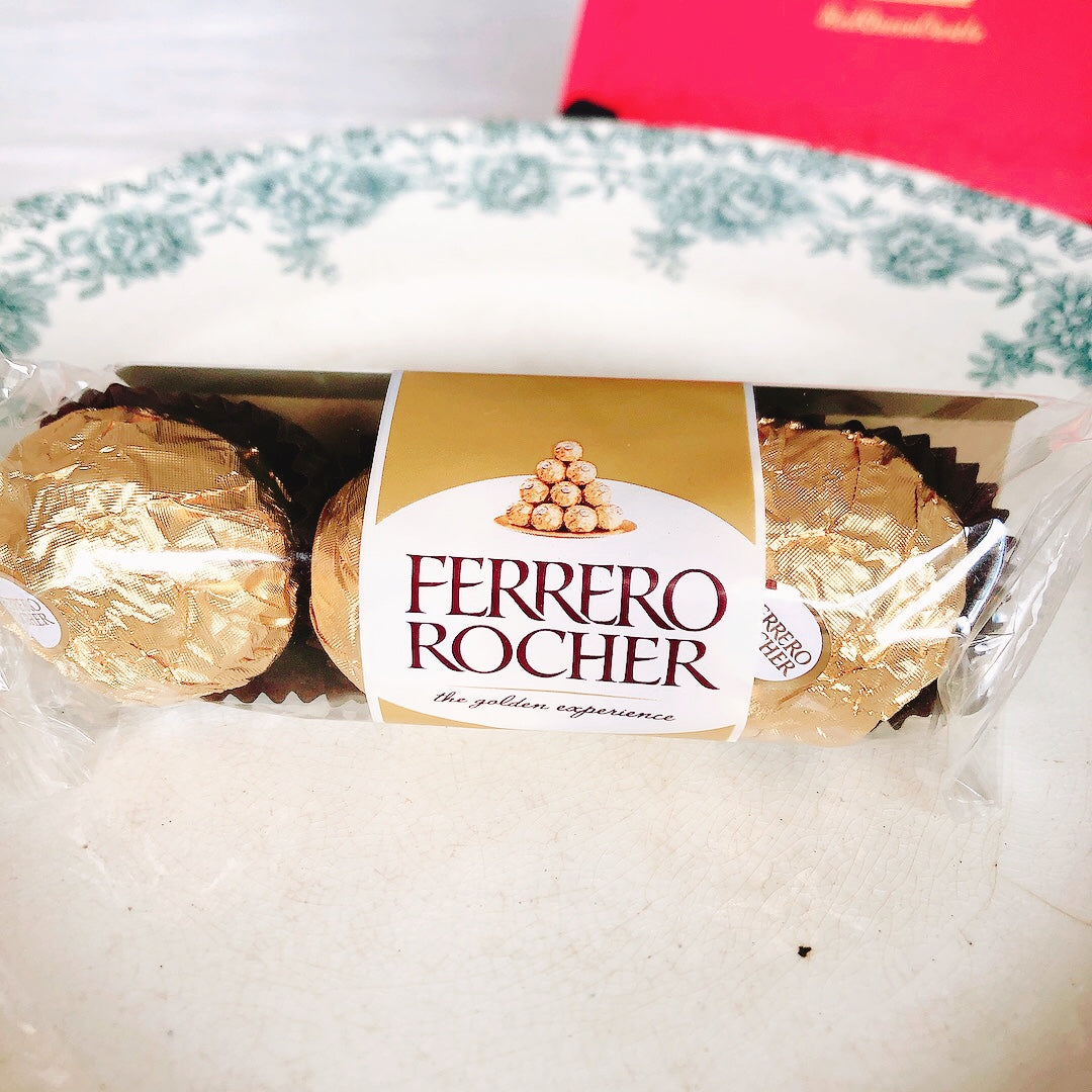 チョコレート FERRERO フェレロ ロシェ ３個入り　イタリア製