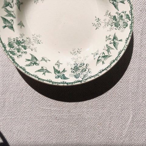 ご予約　ショワジー・ル・ロワ アンティークプレート 小鳥とワイルドローズ 深皿&平皿セット フランスアンティーク食器・プレート フランス直送アンティーク