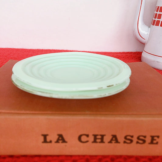 フランス アルコパル社 ミルクガラス ソーサー2枚セット ミントグリーン フランスアンティーク ビンテージ・食器・皿・プレート ブロカント